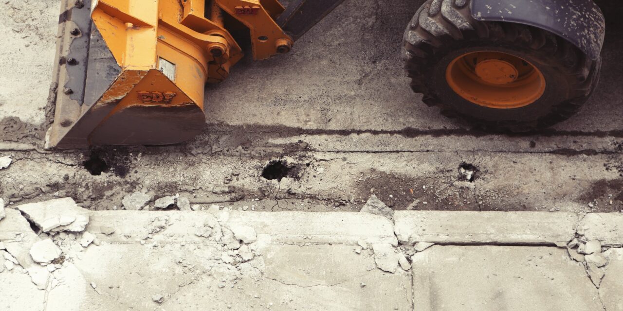 Safety Tips to Follow When Operating Road Construction Equipment
