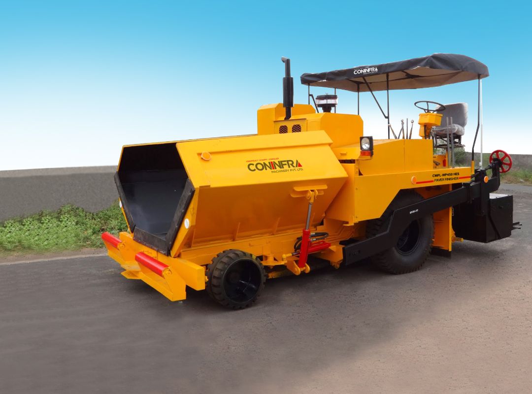 Mechanical Paver with Hydrostatic Screed Slider 01
