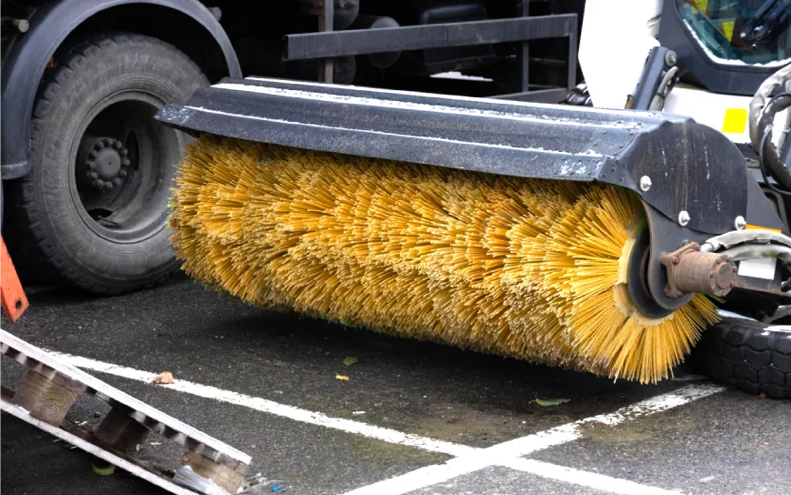 How Road Sweeper Manufacturer Boost Road Cleaning Efficiency