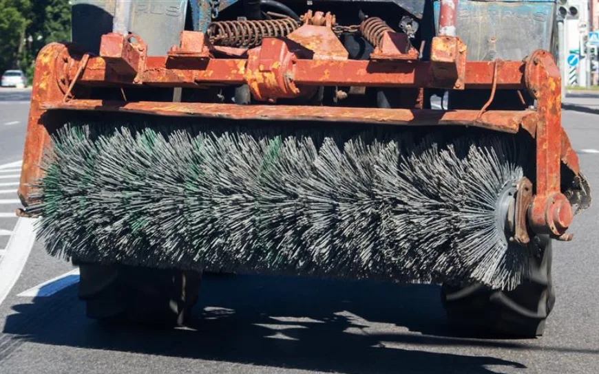 Why Hydraulic Broomers Are Essential for Modern Road Cleaning